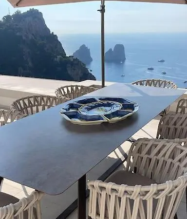 Le Gradelle With Amazing View Apartman Capri