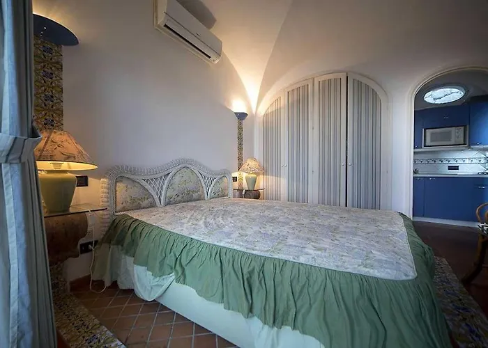 Le Gradelle With Amazing View Apartamento Capri